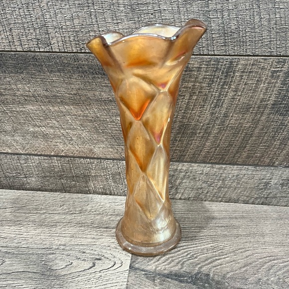 Vintage Dugan Carnival Imperial Glass Marigold Swung Hat Vase Diamond Bud Orange - Picture 3 of 9